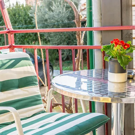 Pettener - Great Location * 메덜린