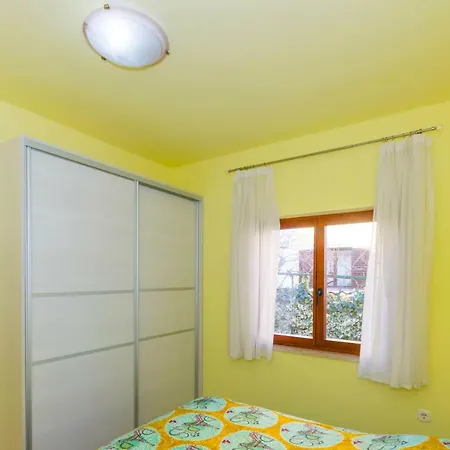 Pettener - Great Location Apartment *